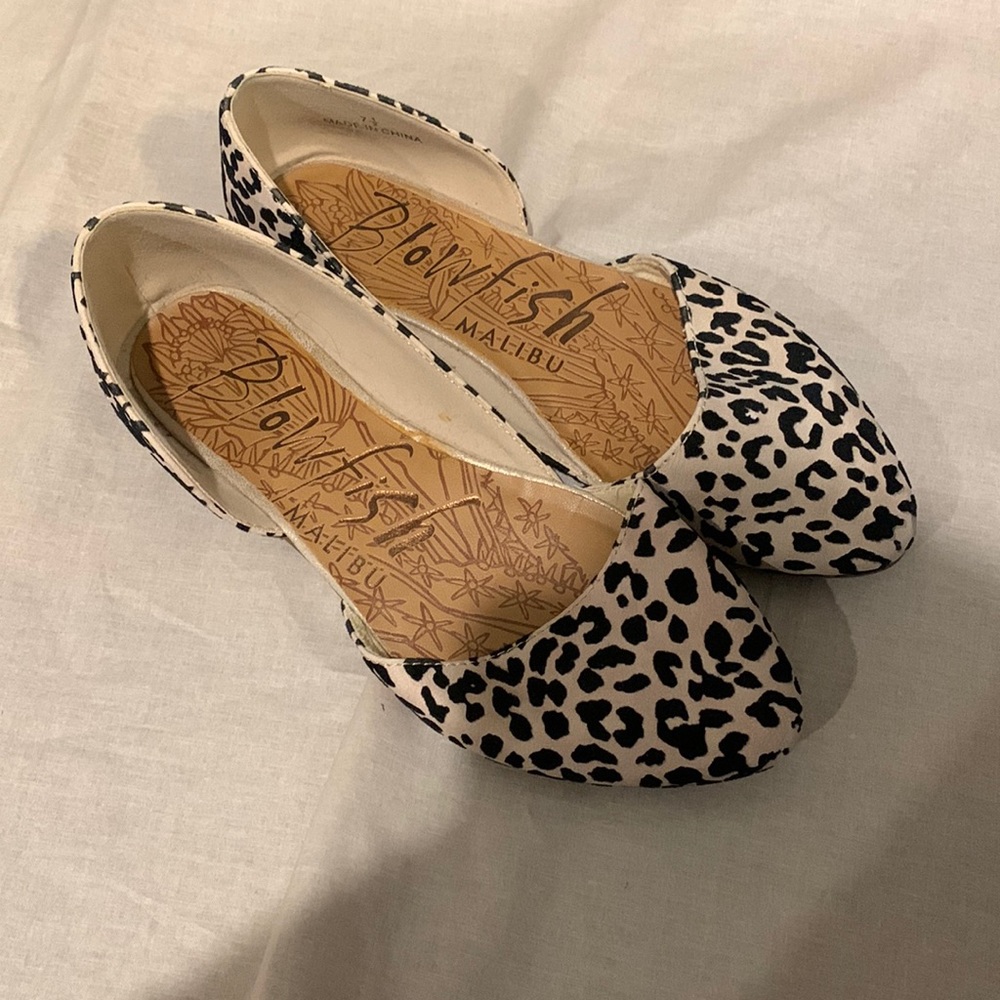 Blowfish leopard print flats